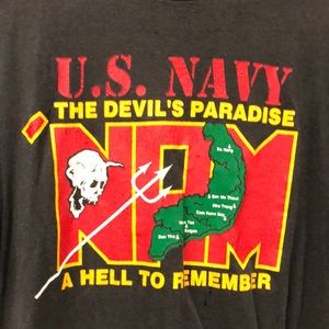Vtg Screen Stars 80s Nam War skull devils paradise single stitch thin Tshirt XL‎